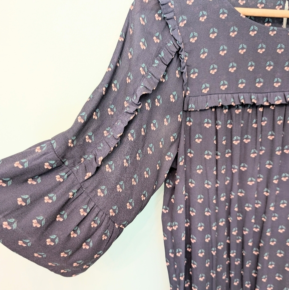 LOFT Ruffled Floral Top - Picture 2 of 5